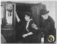 Bebe Daniels en Wade Boteler in "She Couldn't Help It" (1920)