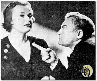 Curtis Cooksey als de openbare aanklager Flint die Kaye Brinker, de beschuldigde moordenares, pest en kwelt. (Nixon Theatre, 19 nov 1936, Pittsburgh)