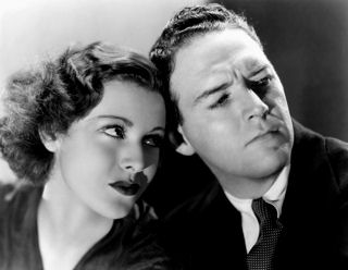 "Headline Shooters" (1933) Reporter Bill Allen (William Gargan) krijgt zijn verhaal onafgezien van de gevolgen. Maar wanneer Allen de no-nonsense Jane Mallory (Frances Dee) ontmoet valt hij voor haar charmes. Andere tegenspelers waren Ralph Bellamy en Jack La Rue.