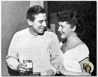 Helen Lewis met echtgenoot David Penn (1952).