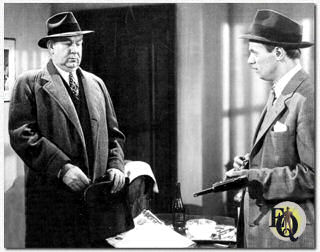 "Street with No Name" (20th Century Fox, 4 juli 1948) met (L-R) Howard Smith en Richard Widmark.