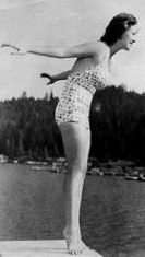 Margaret Lindsay zogenaamd op vakantie aan Lake Arrowhead