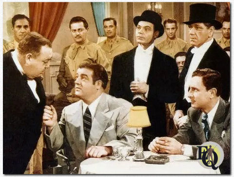 Eddie (midden) met Abbott and Costello in It Ain't Hay (1943).