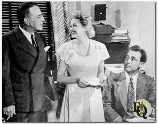 "Photoplay" voor radio "Life Can Be Beautiful" (NBC, 1948) (L-R) Charles Webster als Dr. Markham, Alice Reinheart als Chichi en Sydney Smith als Douglas Norman.