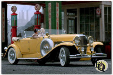 For the remake of the movie "The Great Gatsby" several Duesenbergs were used, most prominently a yellow Torpedo Phaeton.